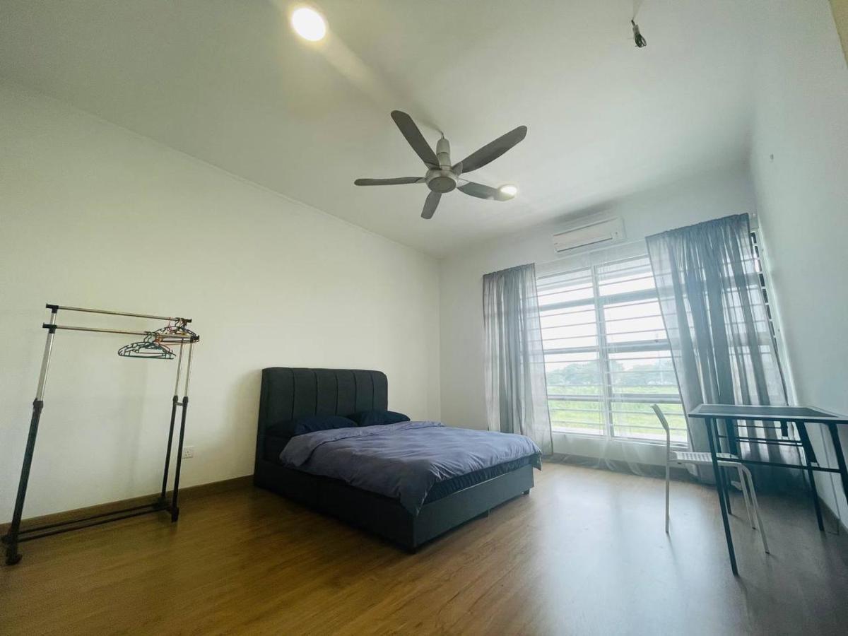 Homestay 3Br Near Setia Alam Shah Alam Zewnętrze zdjęcie