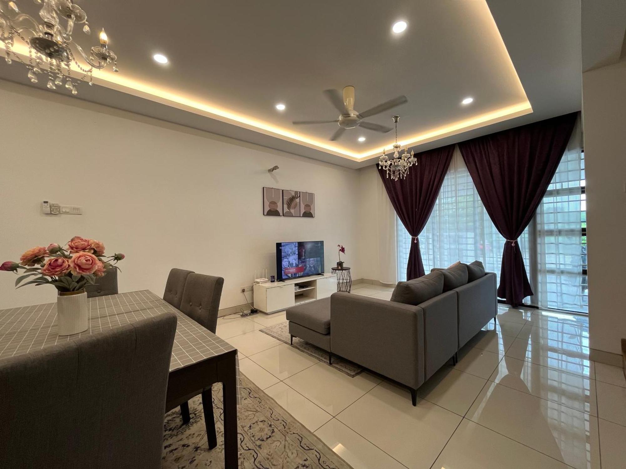 Homestay 3Br Near Setia Alam Shah Alam Zewnętrze zdjęcie
